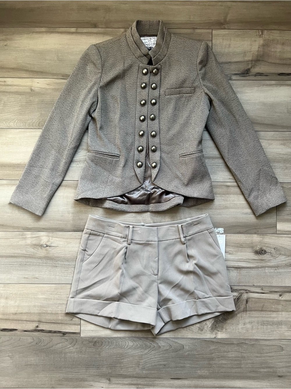 NWT Kensie Military Blazer & Shorts 2-Piece Set